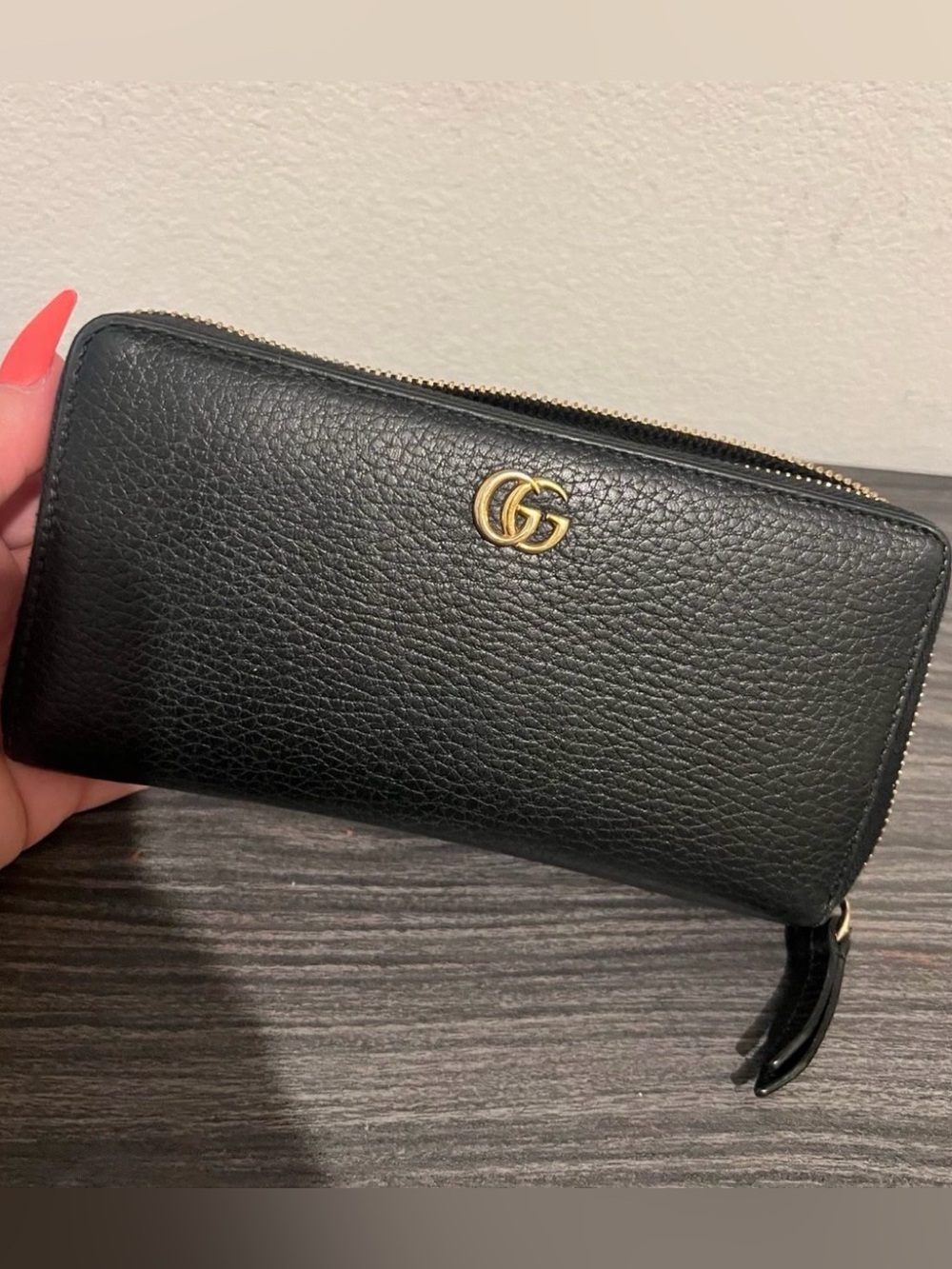 Gucci Black Pebbled Leather Zip Wallet with Gold GG